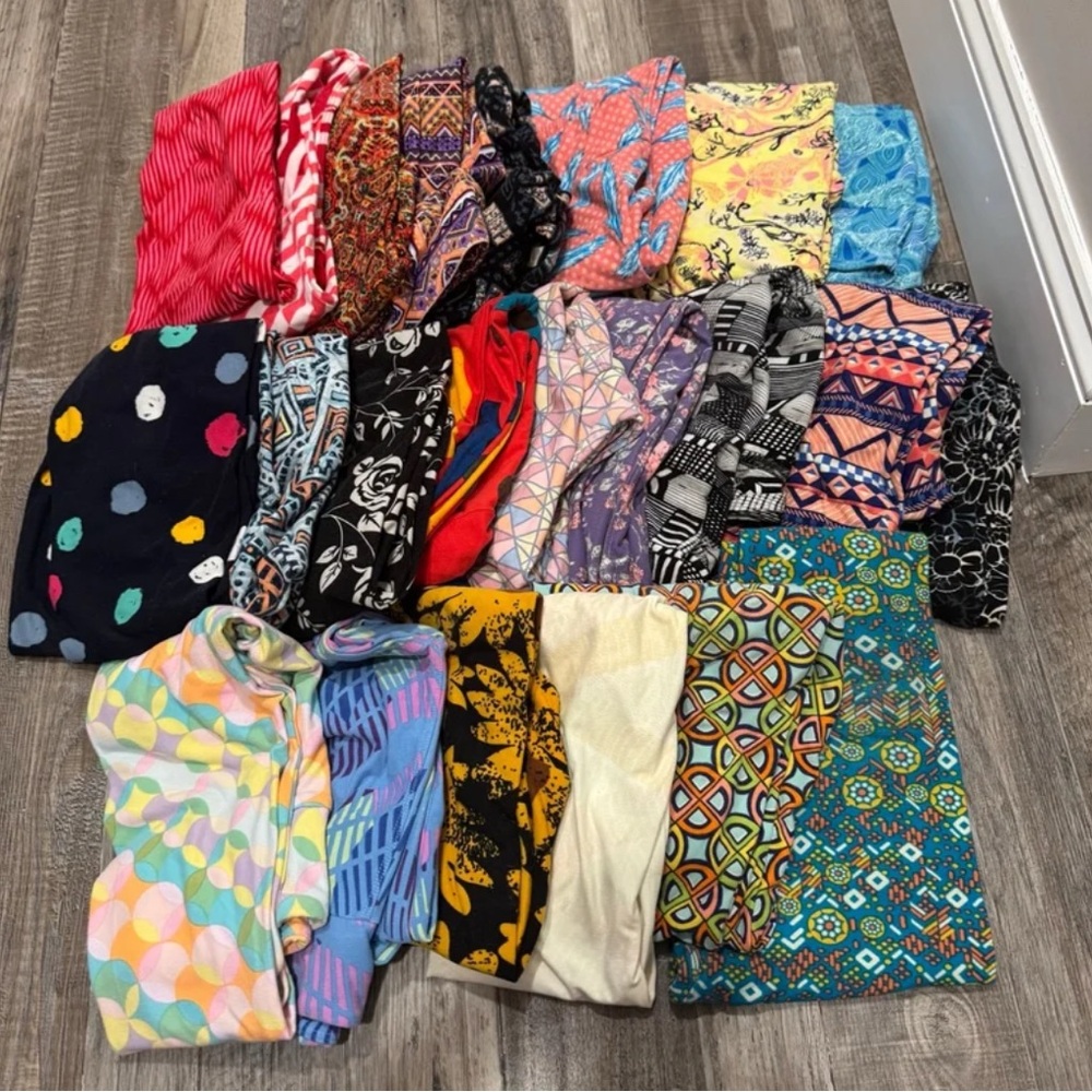 LuLaRoe LOT of Tween Leggings Assorted Colors and Patterns